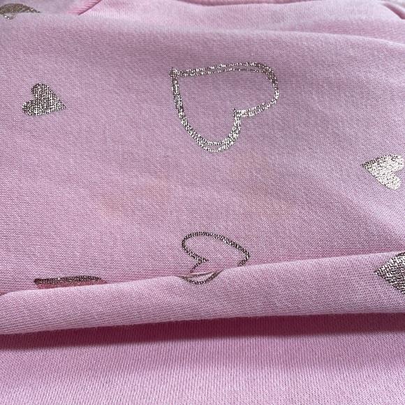 + nwot + ATHLETIC WORKS Heart Sweatshirt - Picture 5 of 5